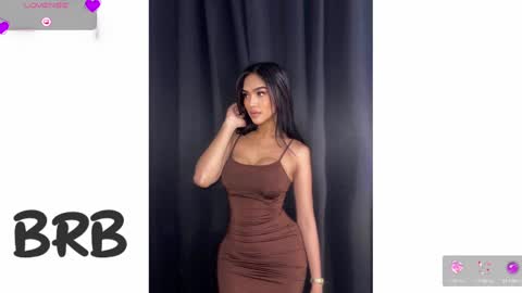 ylonagrae online show from December 28, 12:13 pm