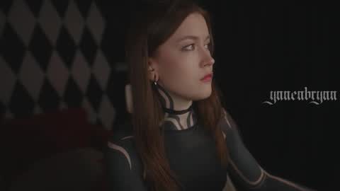 ynnenbrynn online show from March 16, 9:02 am