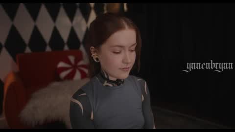 ynnenbrynn online show from March 27, 8:26 am