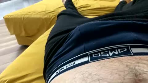 Snapshot of ynno31 chatting on November 7, 9:37 pm Giannis online show from November 7, 9:37 pm