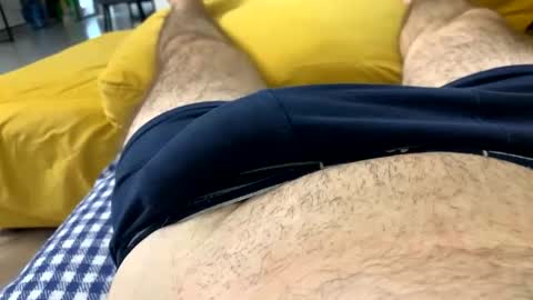 Snapshot of ynno31 chatting on November 19, 10:21 pm Giannis online show from November 19, 10:21 pm