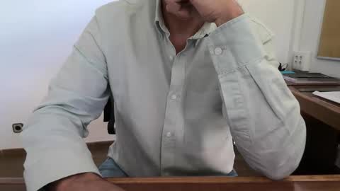 Snapshot of yo47 chatting on October 23, 12:37 pm Yo47 online show from October 23, 12:37 pm