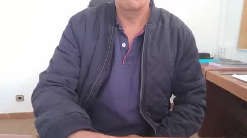 Snapshot of yo47 chatting on October 24, 11:39 am Yo47 online show from October 24, 11:39 am