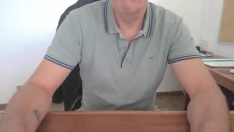 Snapshot of yo47 chatting on November 11, 3:56 pm Yo47 online show from November 11, 3:56 pm