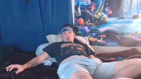 Snapshot of yobleez chatting on November 16, 6:30 am yobleez online show from November 16, 6:30 am