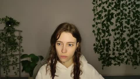 Snapshot of yoka_paradoxxx chatting on September 17, 5:09 am yoka_paradoxxx online show from September 17, 5:09 am