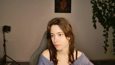 Snapshot of yoka_paradoxxx chatting on October 14, 5:08 am yoka_paradoxxx online show from October 14, 5:08 am