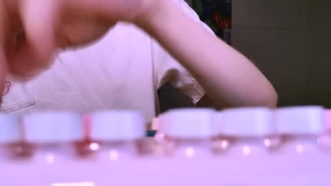 Snapshot of yoka_paradoxxx chatting on December 4, 5:28 am yoka_paradoxxx online show from December 4, 5:28 am