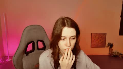 Snapshot of yoka_paradoxxx chatting on January 14, 9:04 am yoka_paradoxxx online show from January 14, 9:04 am