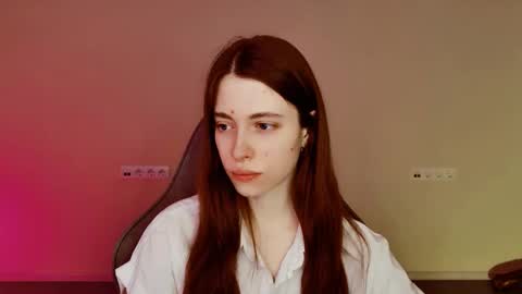 Snapshot of yoka_paradoxxx chatting on February 13, 9:16 am yoka_paradoxxx online show from February 13, 9:16 am