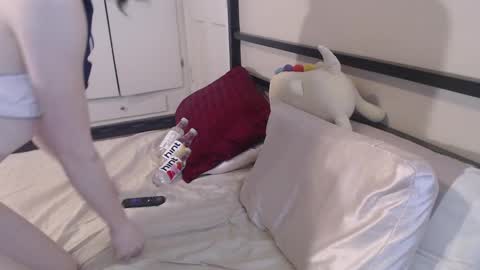 Yokai Girl online show from February 1, 10:55 pm