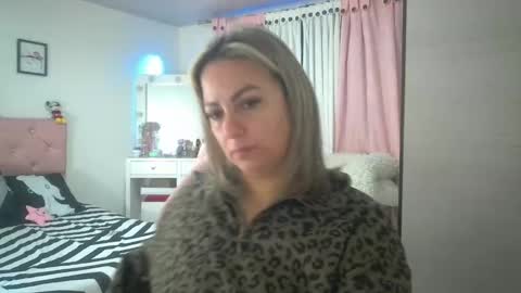 yokiko online show from September 13, 12:16 pm