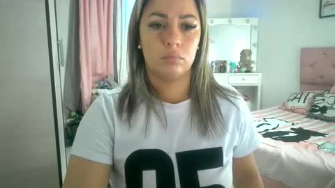 yokiko online show from November 19, 2:17 pm