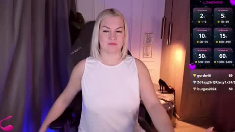 Yolanda online show from March 1, 11:15 pm