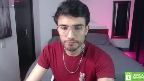 Snapshot of yoshy_man chatting on November 6, 3:29 am yoshy_man online show from November 6, 3:29 am