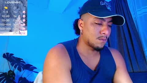 Snapshot of yosoy_enzo2020 chatting on December 24, 7:06 am Enzo online show from December 24, 7:06 am