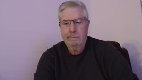 Snapshot of yougogirl_3 chatting on January 2, 12:03 pm Colorado Guy Straight online show from January 2, 12:03 pm