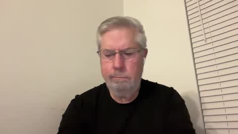 Snapshot of yougogirl_3 chatting on January 4, 4:44 am Colorado Guy Straight online show from January 4, 4:44 am