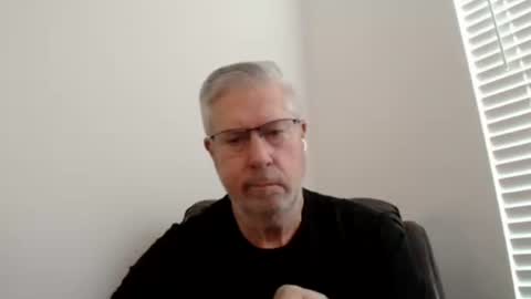 Snapshot of yougogirl_3 chatting on January 18, 3:49 pm Colorado Guy Straight online show from January 18, 3:49 pm