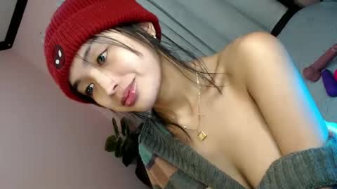 HAPPY BIRTHDAY TO ME online show from January 12, 9:19 am