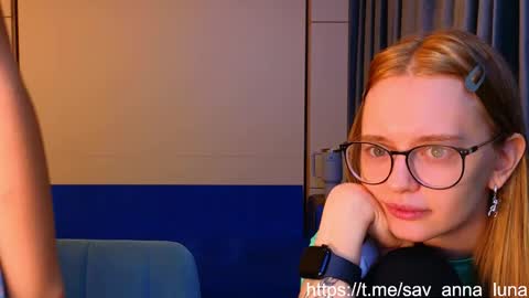 Anna and Luna online show from March 27, 5:45 pm