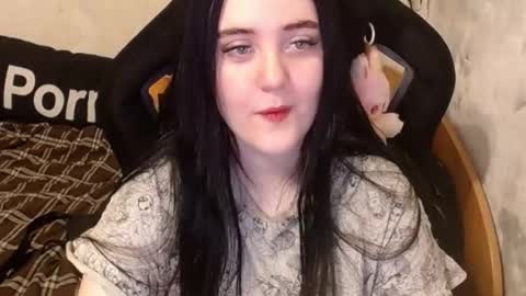 your_8a8y online show from October 21, 1:34 pm