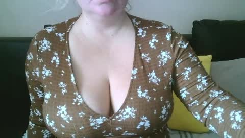 Maria Love online show from April 2, 6:55 am