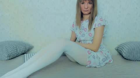 Lily online show from February 25, 12:24 pm