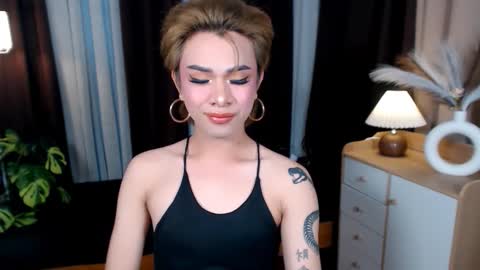 CALL ME DIMPLE STAR xx  online show from January 16, 4:00 pm