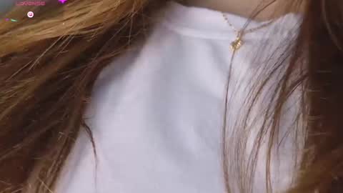 Snapshot of your_dream1217 chatting on March 7, 11:16 pm Valery online show from March 7, 11:16 pm