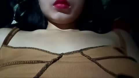 Snapshot of your_fantasy5 chatting on December 12, 10:02 am your_fantasy5 online show from December 12, 10:02 am