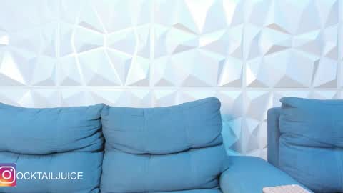 Snapshot of your_juice_ocktail chatting on October 22, 7:46 pm your_juice_ocktail online show from October 22, 7:46 pm