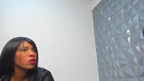 Snapshot of your_juice_ocktail chatting on June 1, 1:29 am your_juice_ocktail online show from June 1, 1:29 am