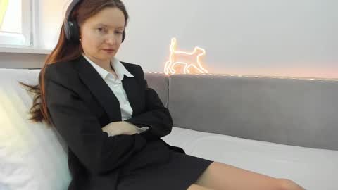 Your Librarian online show from March 24, 12:21 pm