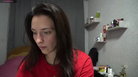 Meri  online show from December 6, 9:46 pm