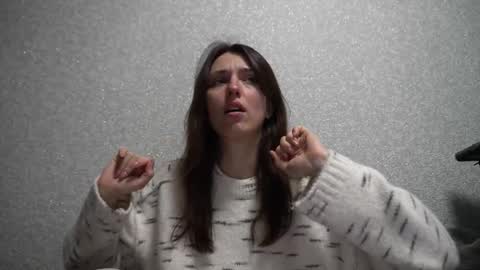 Meri  online show from February 9, 9:17 pm