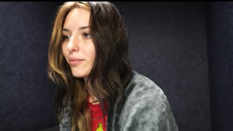 Meri  online show from November 16, 8:36 pm