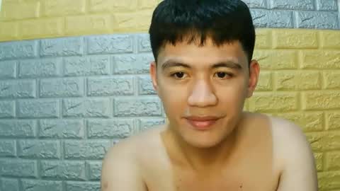 Snapshot of your_love_miaka chatting on November 21, 2:54 am your_love_miaka online show from November 21, 2:54 am