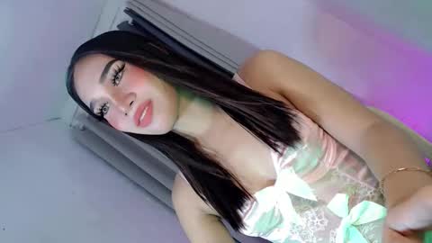 your_luckygirl88 online show from September 24, 1:20 am