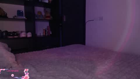 Snapshot of your_rosalie chatting on September 30, 4:50 am your_rosalie online show from September 30, 4:50 am