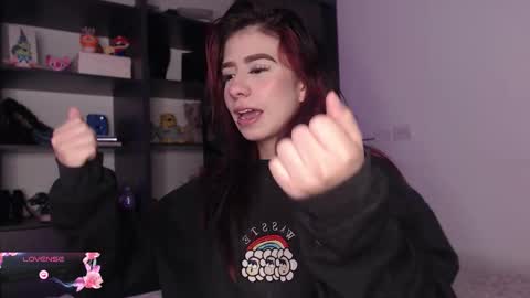 Snapshot of your_rosalie chatting on October 4, 5:38 am your_rosalie online show from October 4, 5:38 am