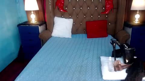 Snapshot of your_sex_addiction_69 chatting on January 6, 5:49 pm Casie online show from January 6, 5:49 pm