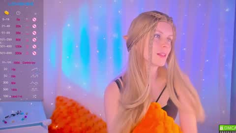 Snapshot of your_spring chatting on January 14, 3:43 am your_spring online show from January 14, 3:43 am