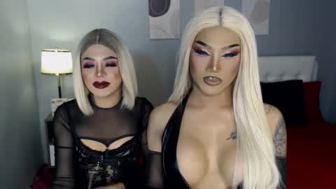 Snapshot of your_truly_goddess143 chatting on November 29, 11:08 pm TRICXIEBELLE online show from November 29, 11:08 pm