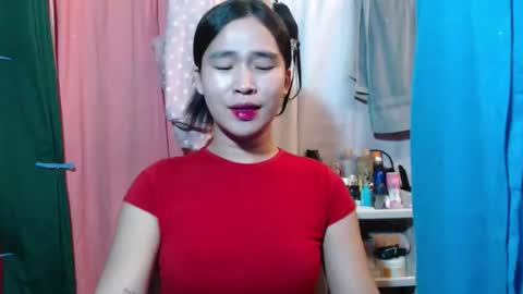 your_twinkletoes18 online show from October 25, 8:14 pm