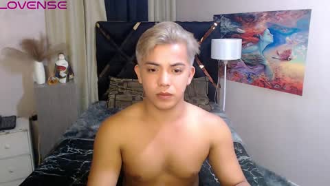 yourasian_bradley online show from October 21, 2:51 pm