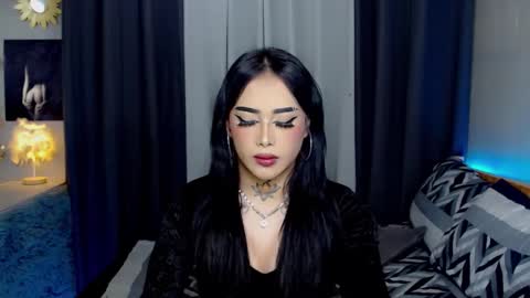 kim online show from January 10, 9:42 pm