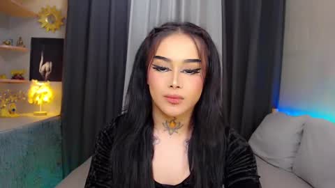 kim online show from January 26, 10:45 am