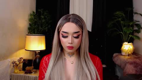 kim online show from October 10, 12:37 pm