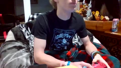 yourbitch1762 online show from March 6, 5:31 pm